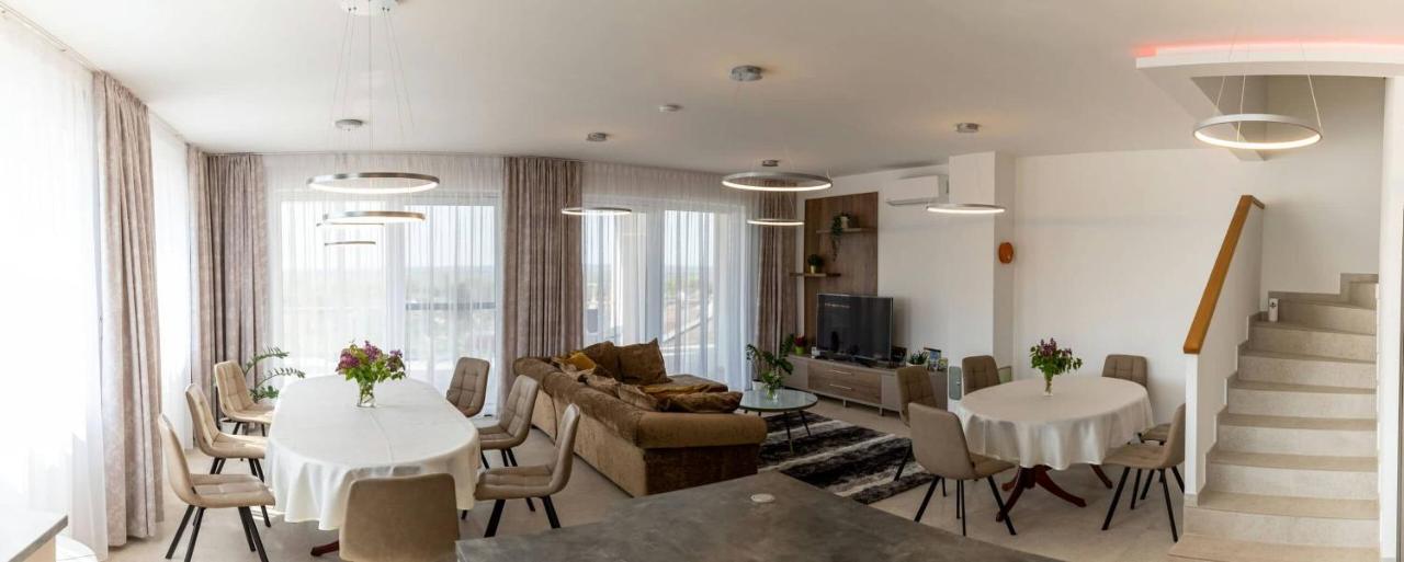 Aszuvilag Rezidencia With Sauna & Jacuzzi Legyesbenye Экстерьер фото