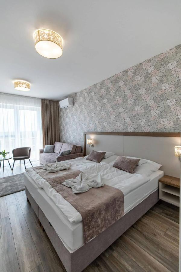 Aszuvilag Rezidencia With Sauna & Jacuzzi Legyesbenye Экстерьер фото