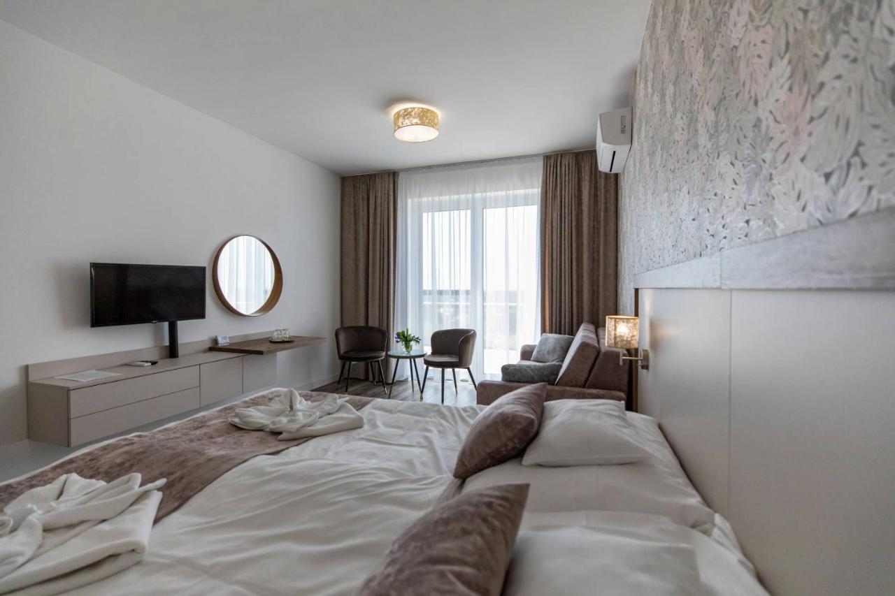 Aszuvilag Rezidencia With Sauna & Jacuzzi Legyesbenye Экстерьер фото