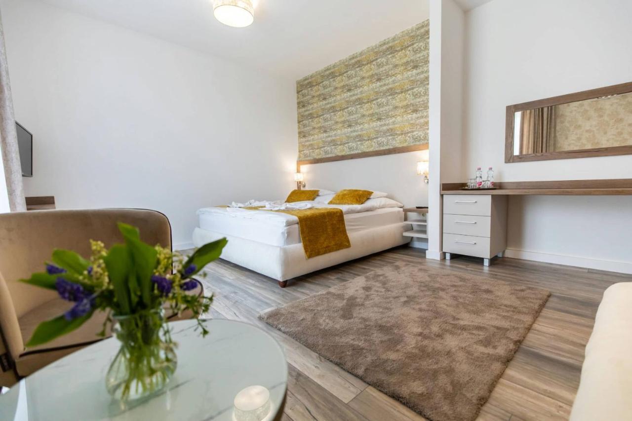 Aszuvilag Rezidencia With Sauna & Jacuzzi Legyesbenye Экстерьер фото