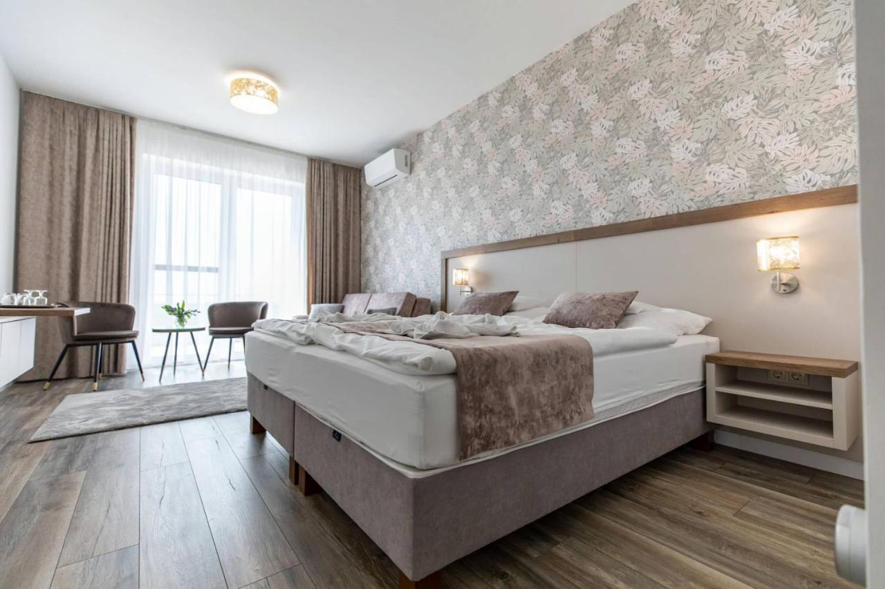 Aszuvilag Rezidencia With Sauna & Jacuzzi Legyesbenye Экстерьер фото